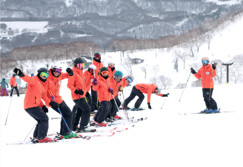 Niseko Tokyu Grand HIRAFU Ski School