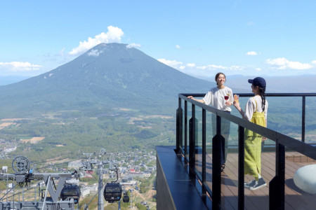 写真:エースゴンドラ山頂広場